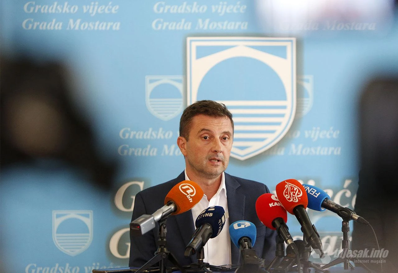 Obračun s bukom i nelegalnom gradnjom u (ne)sigurnom Mostaru