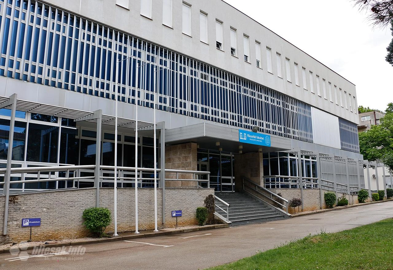 Otvorene prijave za upise na studije Filozofskoga fakulteta SUM-a
