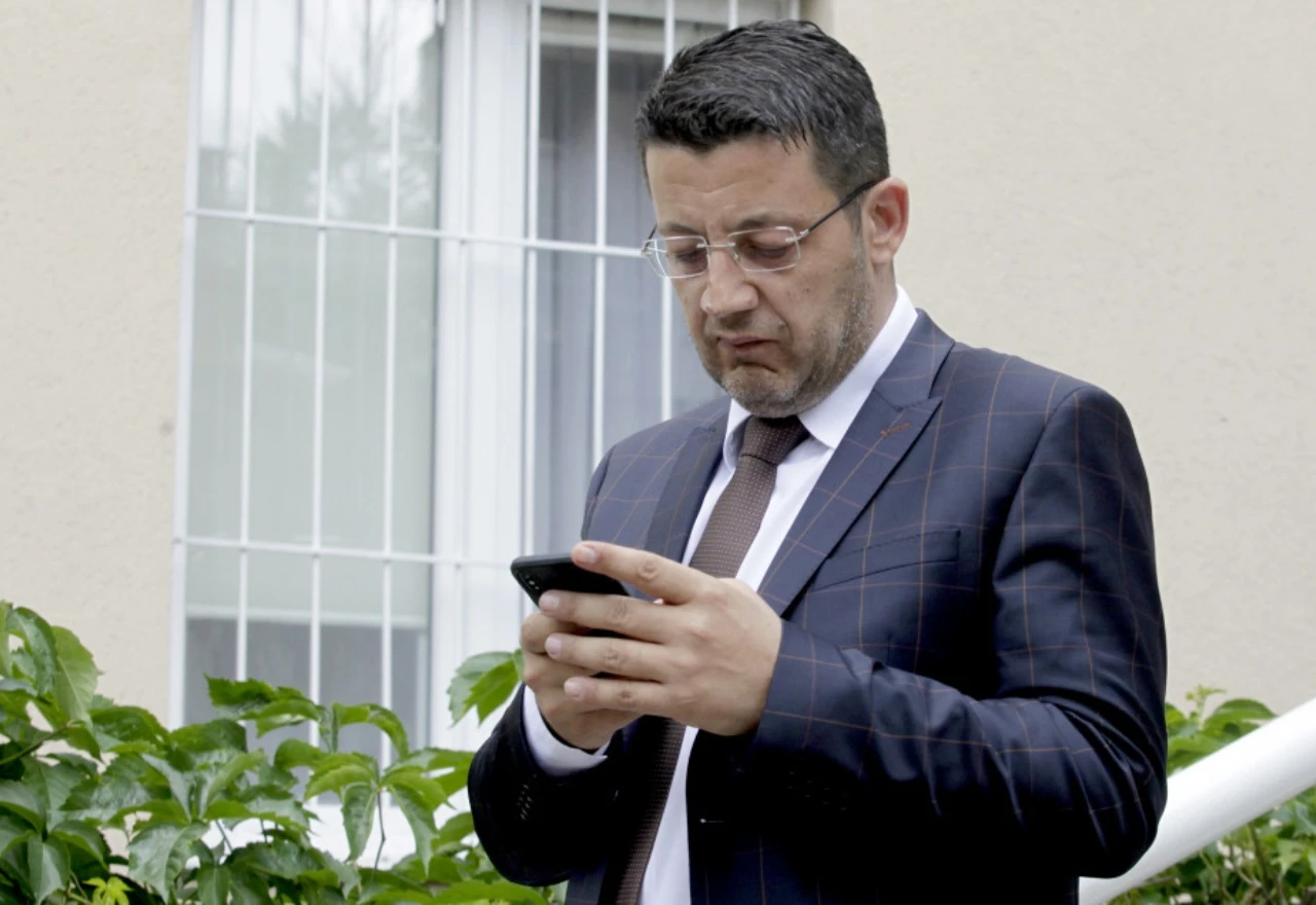Čampara pozvao Inzka da iskoristi ovlasti