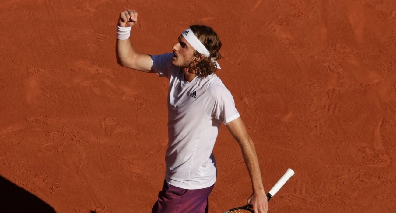 Tsitsipas svladao Zvereva i u finalu ide na Đokovića