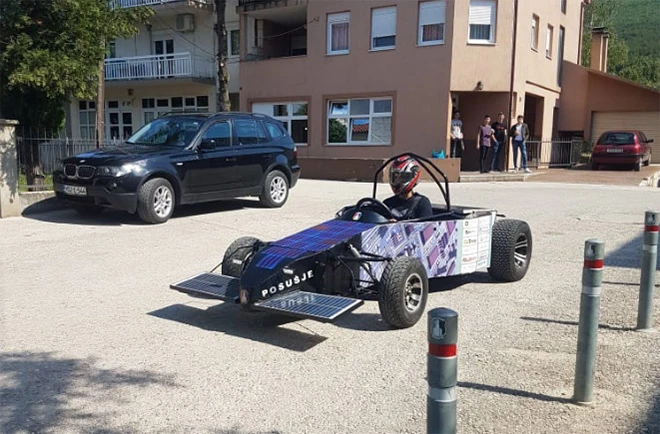 Bolid na solarni pogon iz Posušja spreman za utrku