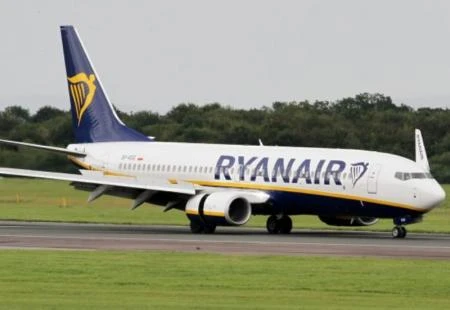 Lukašenko poslao MiG na avion Ryanaira: Prisilio ga da sleti pa uhitio aktivista