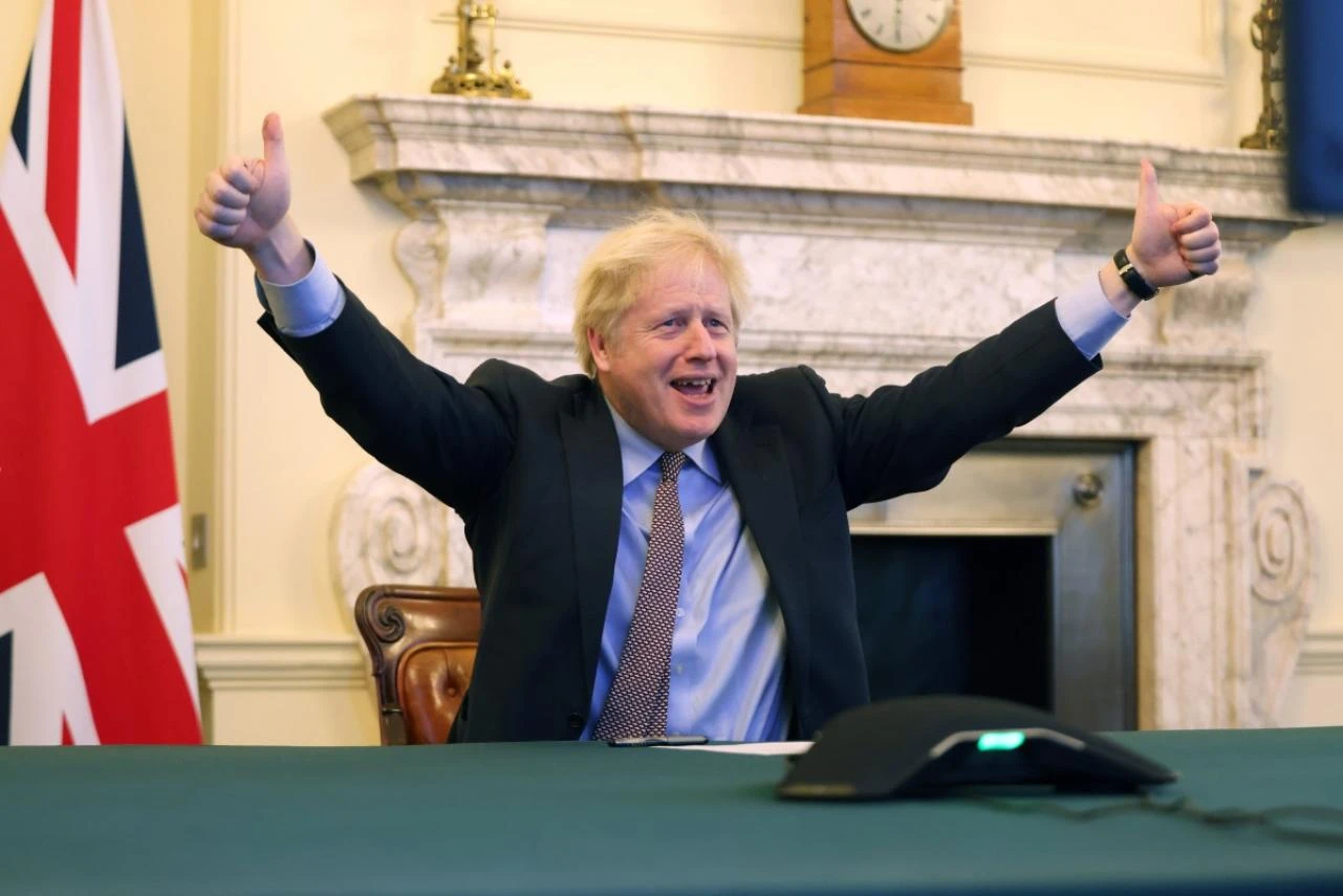 Britanci glasovali na izborima presudnim za Johnsona i za Škotsku