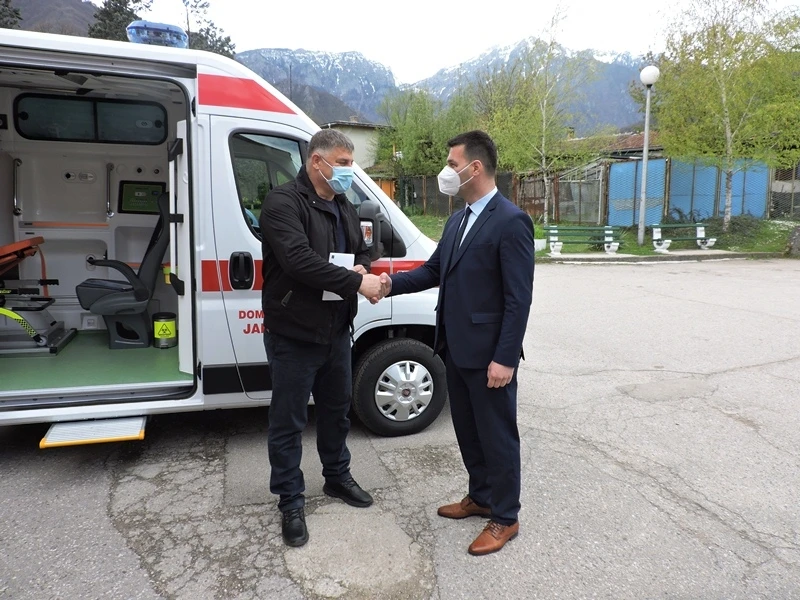 Novo sanitetsko vozilo za potrebe Doma zdravlja Jablanica