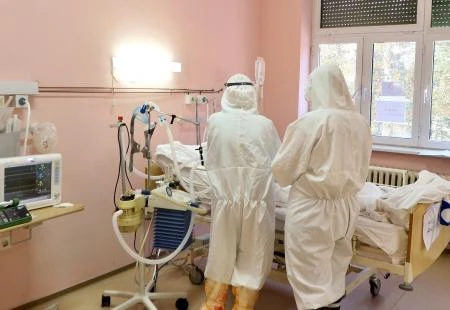 dr. Karlović: Godinu dana smo lutali u liječenju Covida