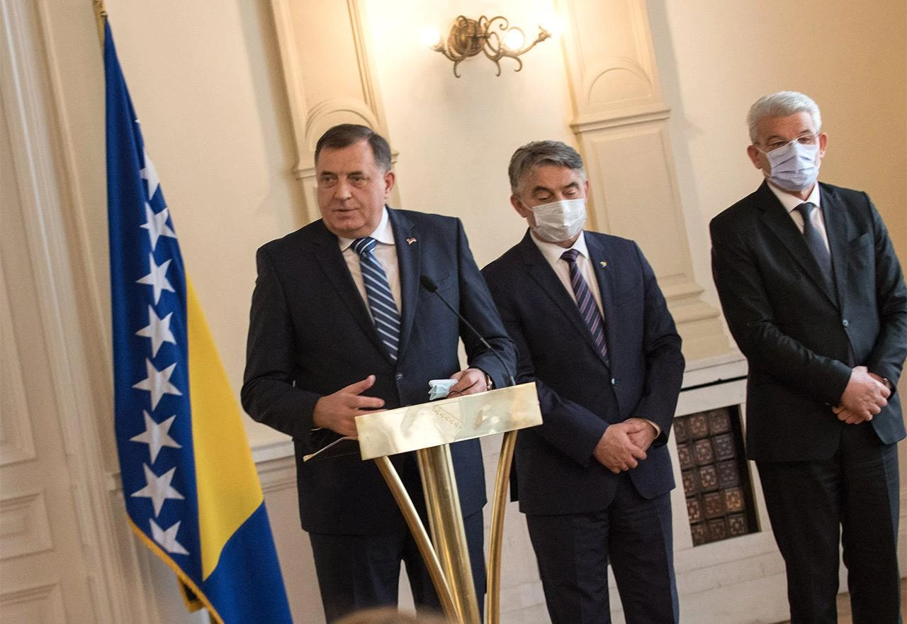 Srpska želi vratiti 83 nadležnosti