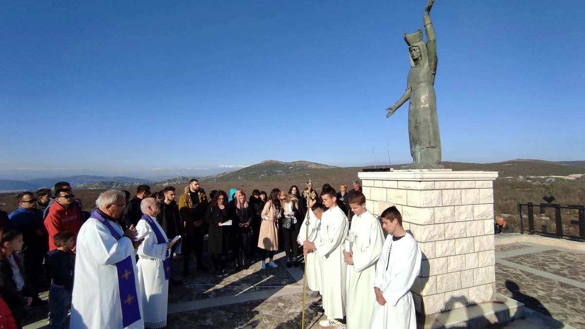 Pokorničko korizmeno hodočašće u Svetište Kraljice Mira u Hrasno