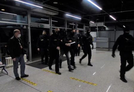 Otkazano ročište Darku Elezu