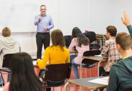 Nastavnici kreću u štrajk