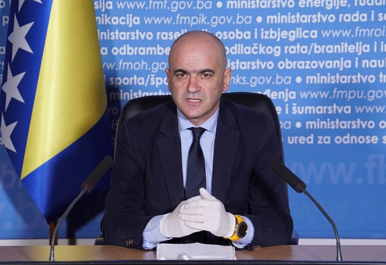 Opet malo o maskama na nastavi