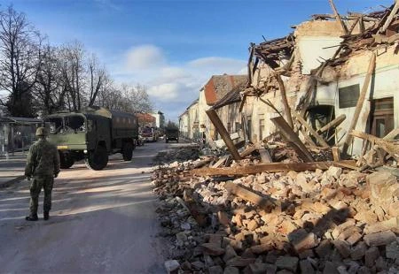 Papa Franjo darovao 100 tisuća eura za potresom pogođeno područje u Hrvatskoj