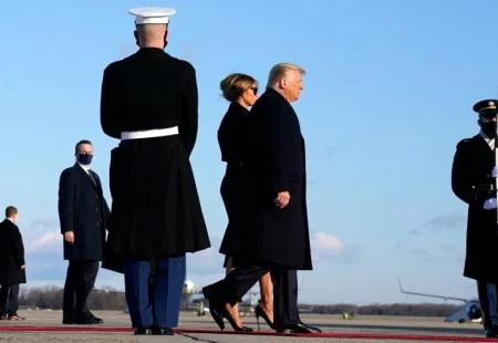 Trump sa sobom ponio nuklearne šifre