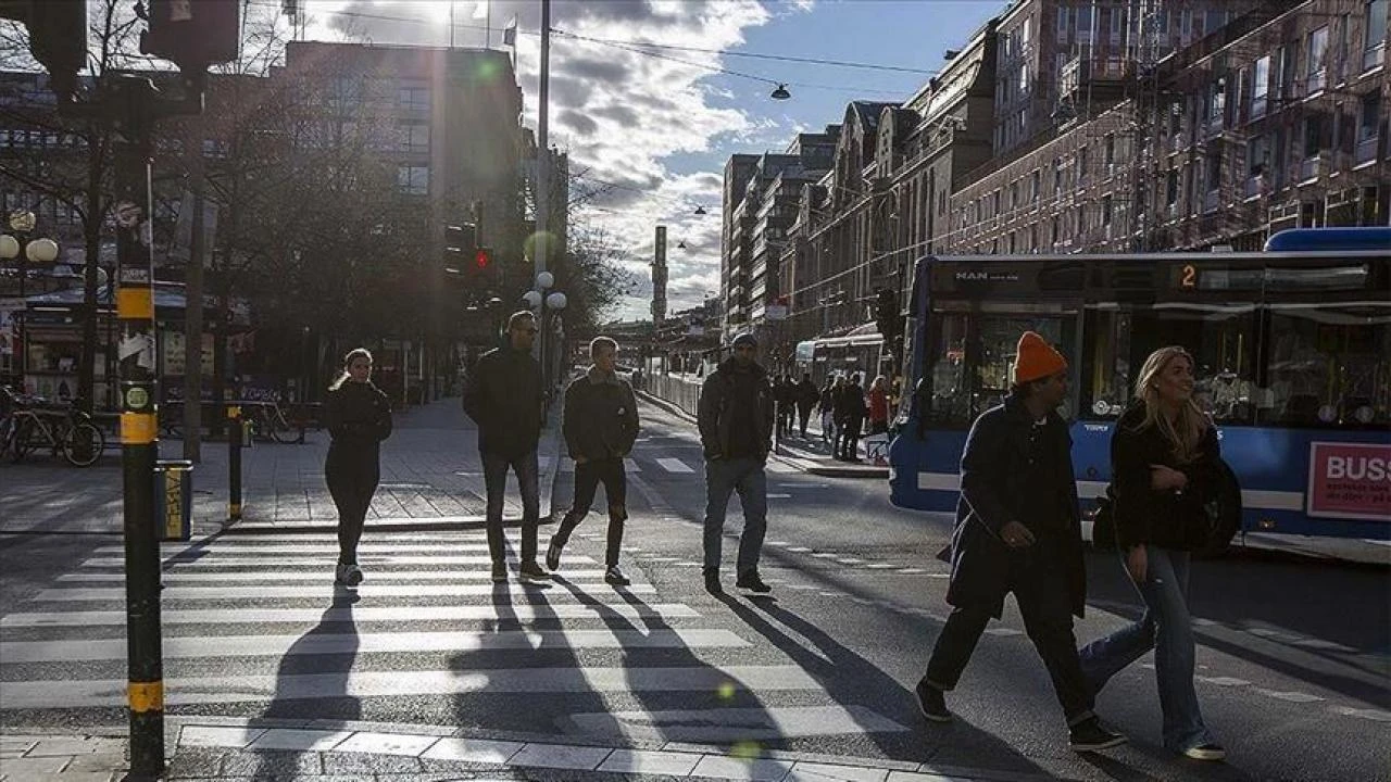 I Švedska pooštrava mjere zbog korone