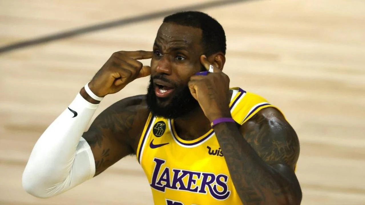 Prijetio LeBronu: Upucat ću te u glavu na time-outu