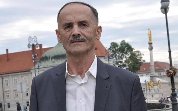 Neumski pjesnik u ukrajinskom udžbeniku