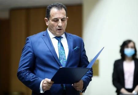 Cikotić očekuje da će Vijeće ministara odobriti ''Biru' i ''Lipu'' za migrantske kampove