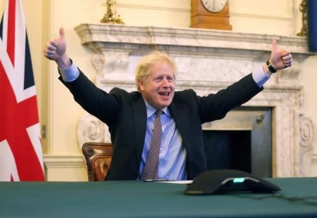Dan uoči brexita Boris Johnson potpisao ugovor o odnosima s EU-om