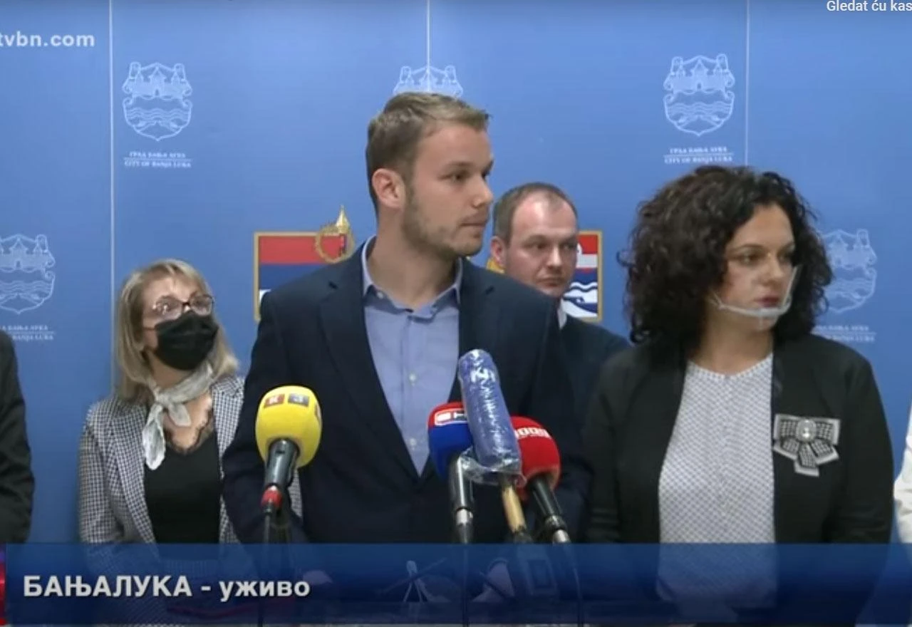 VIDEO | Potres prekinuo press Stanivukovića