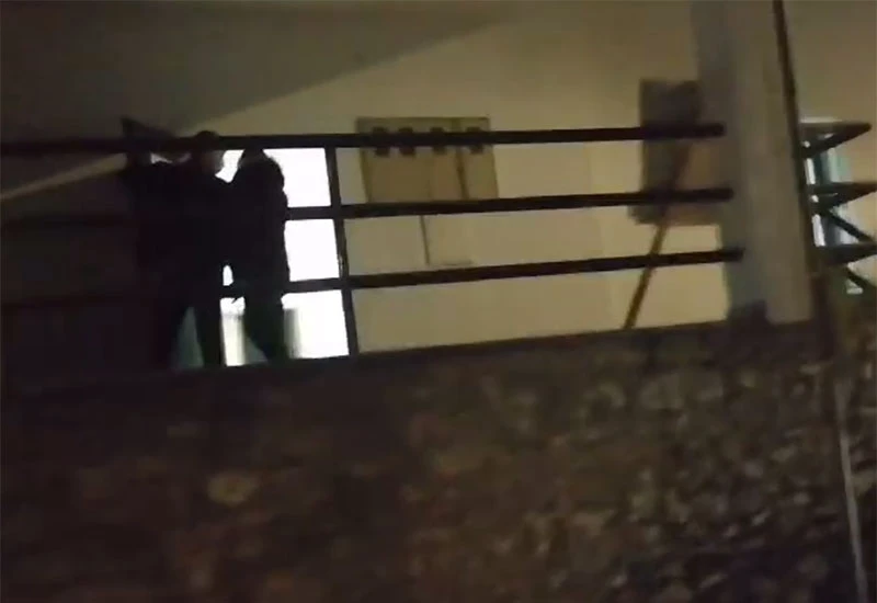 Objavljena snimka: Biračko mjesto otvoreno u ponoć?!