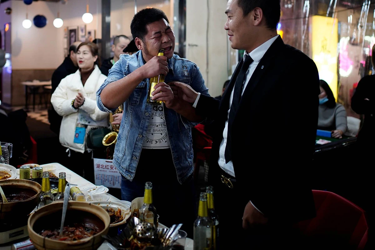 Wuhan se vraća noćnom životu