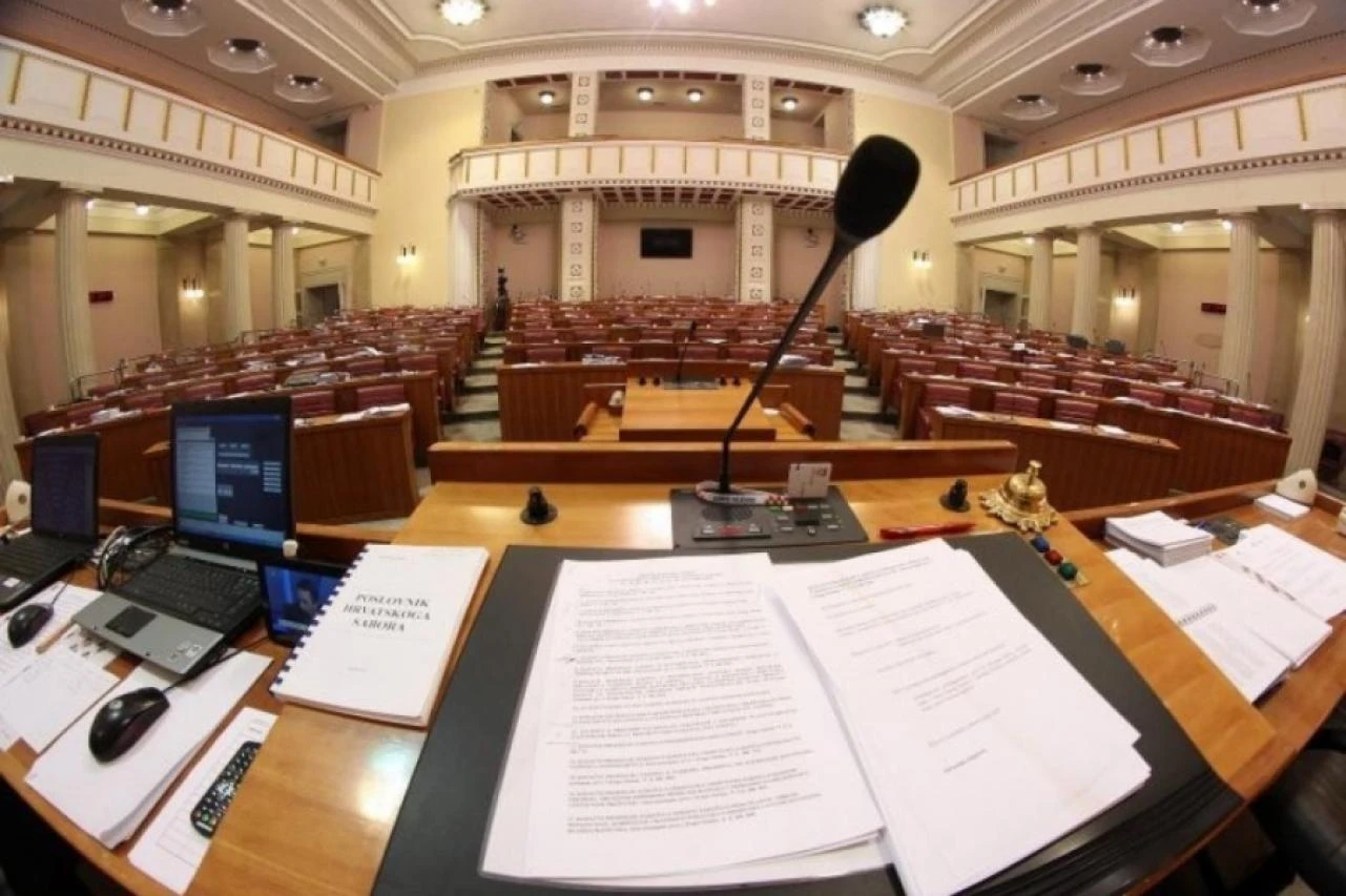 Sabor o Hrvatima u BiH: HDZ kaže da su ugroženi, MOST da su zaboravljeni