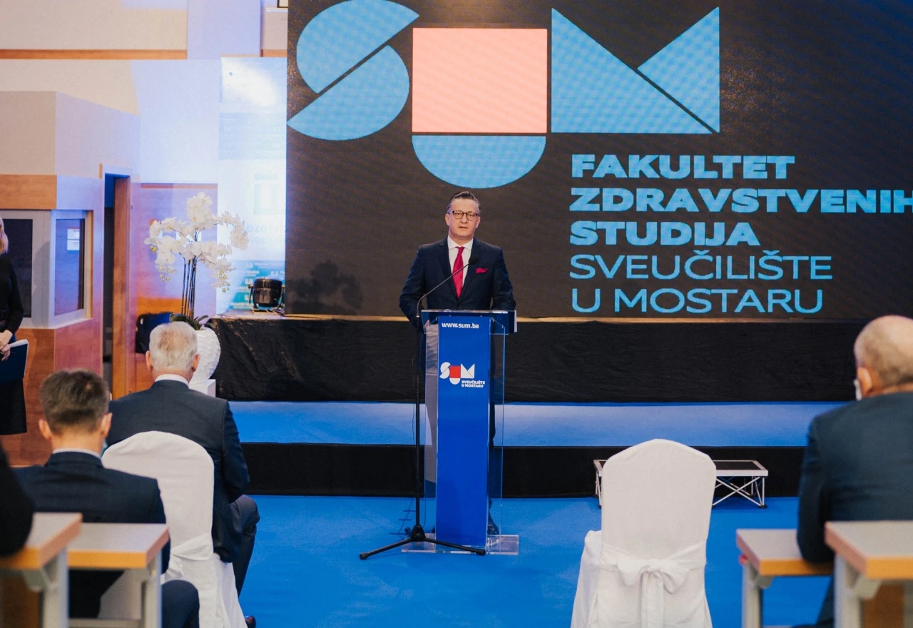 Sveučilište slavi, rektor 'progovorio'