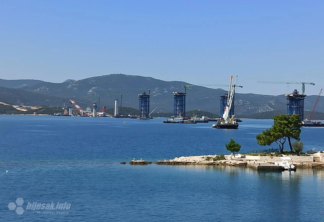 Pelješki most u finišu - Završni radovi pod morem