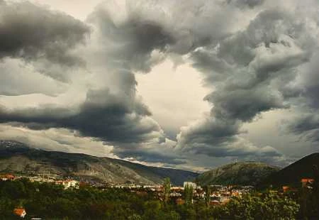 U Hercegovini oblačno, moguća kiša