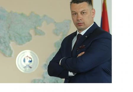 Nešić: DNS istupa iz vladajuće koalicije