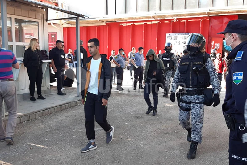 Cikotić: Migranti se trebaju vratiti u kamp 'Bira'