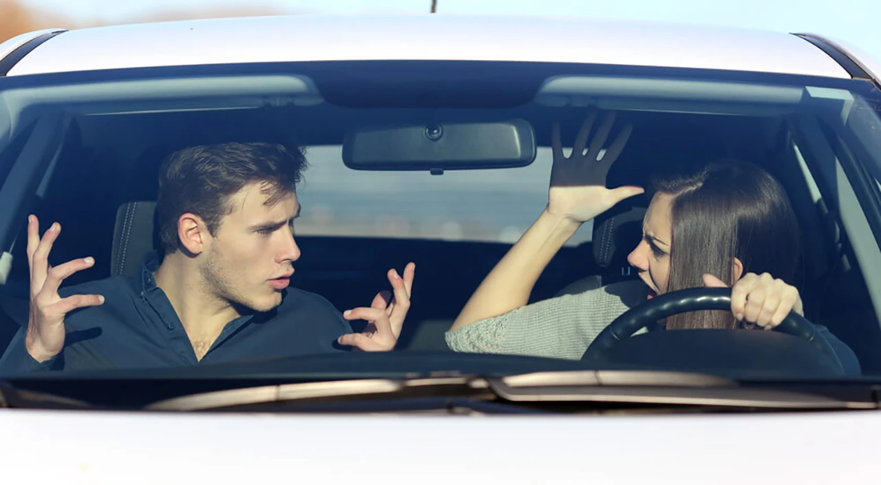 Deset zlatnih savjeta za suvozače u automobilu