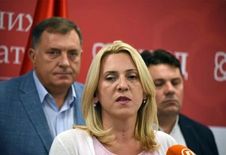 Cvijanović uzvraća SDA
