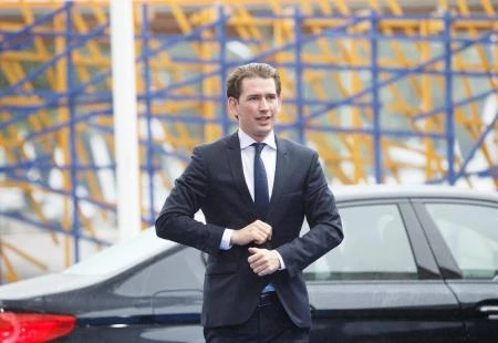 Kurz: Imamo ogromni priljev virusa iz Hrvatske