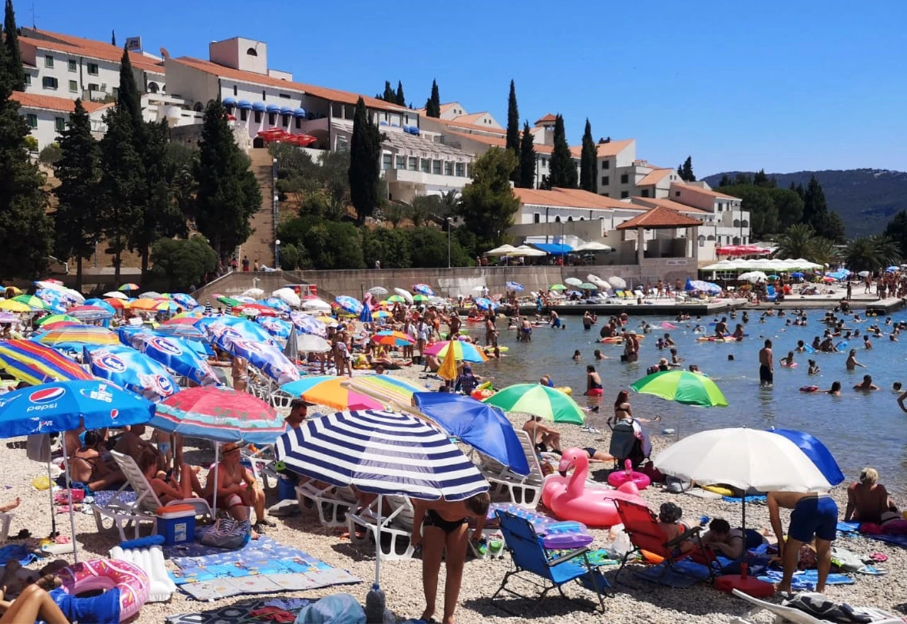 Neum: Koronavirus u jeku turističke sezone