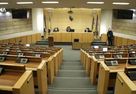 Nije usvojen prijedlog da se Zakon o radu razmatra po hitnom postupku