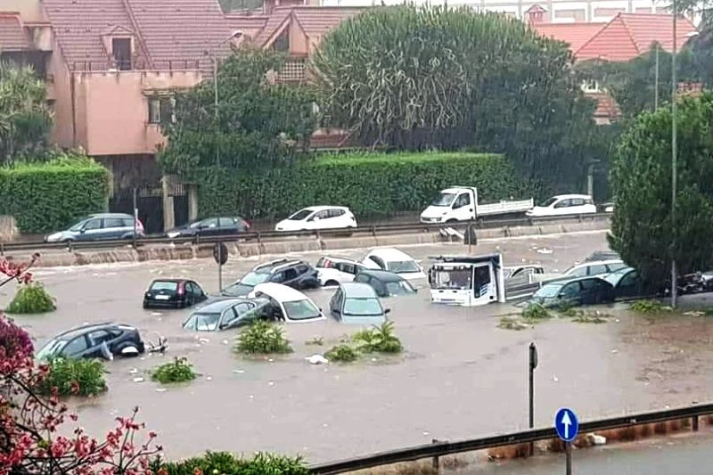 Palermo pogođen najtežom poplavom u povijesti