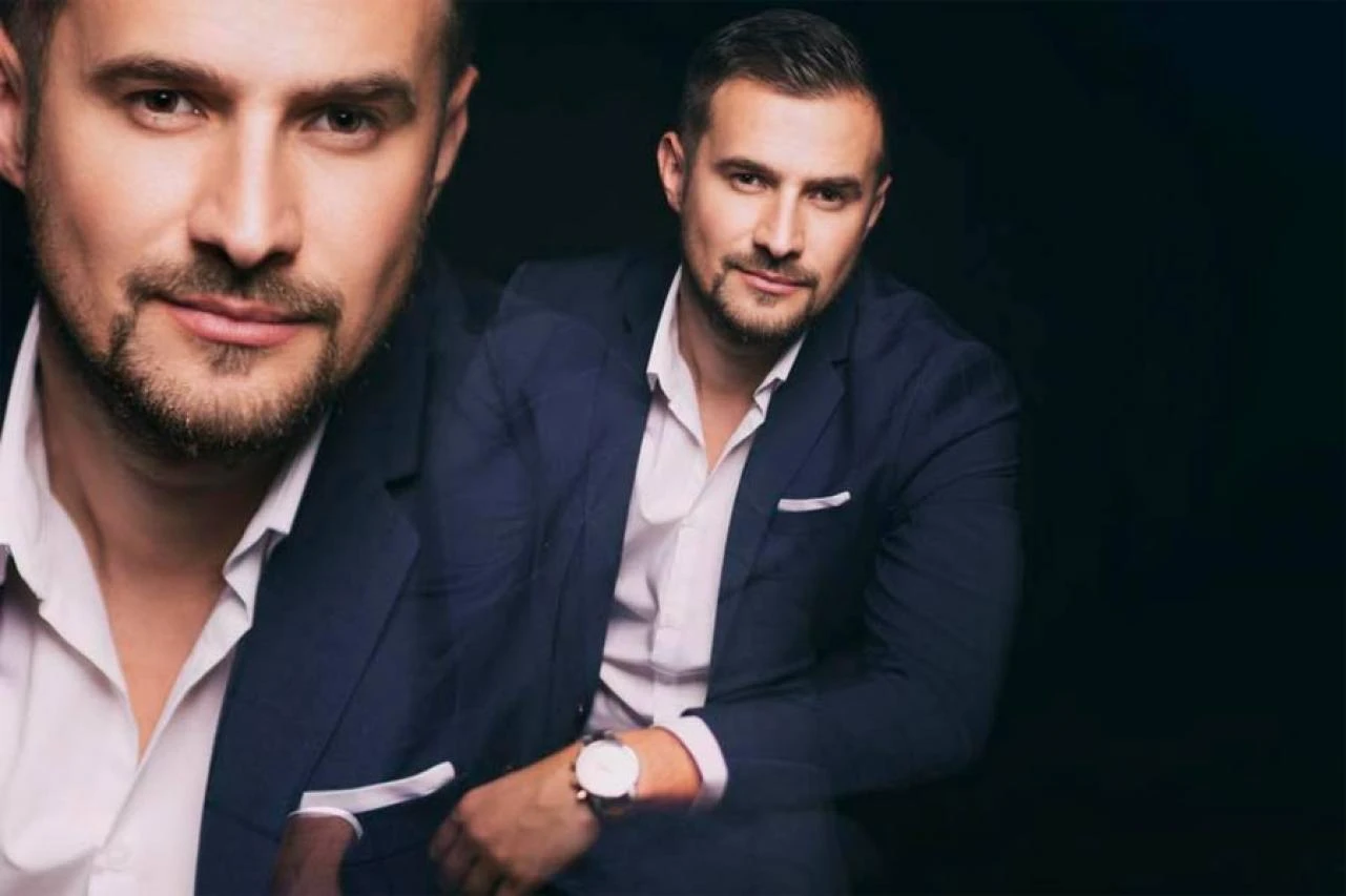 Misteriozni dolazak Hodžića i umetanje papira