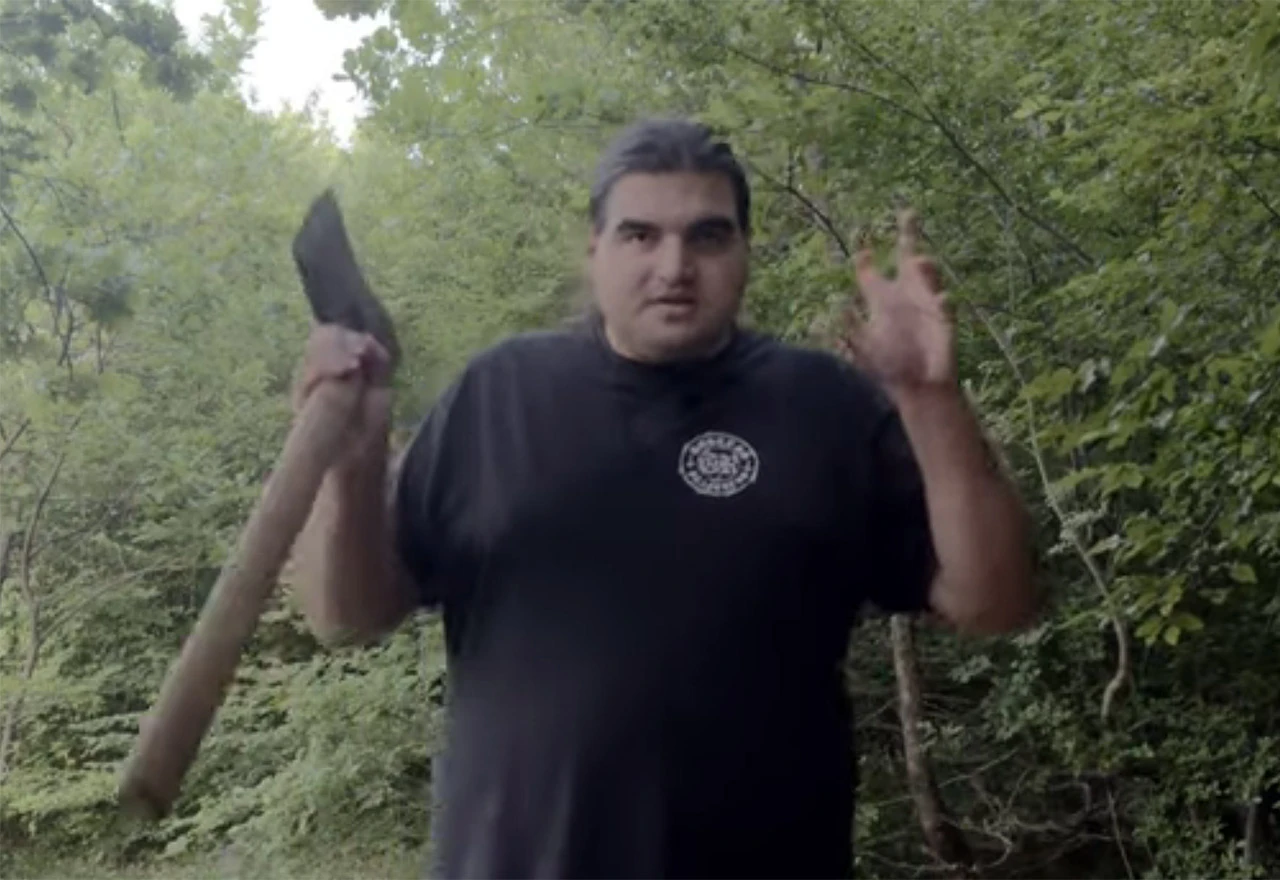 Mostar: Uhićen Youtuber sa sjekirom