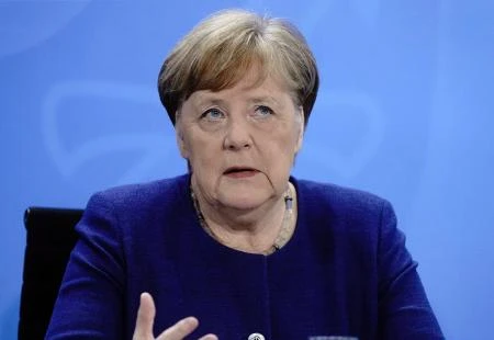 Merkel: Potrebno globalno zajedništvo u borbi protiv virusa