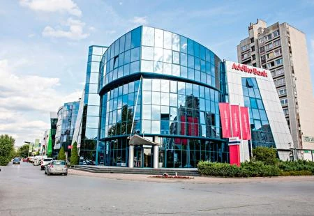 Addiko banka produžava akciju korištenja internet i mobilnog bankarstva bez naknada