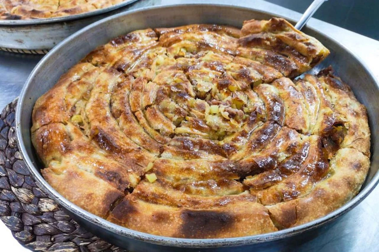Pekara zbog koronavirusa uvela ''burekomat''