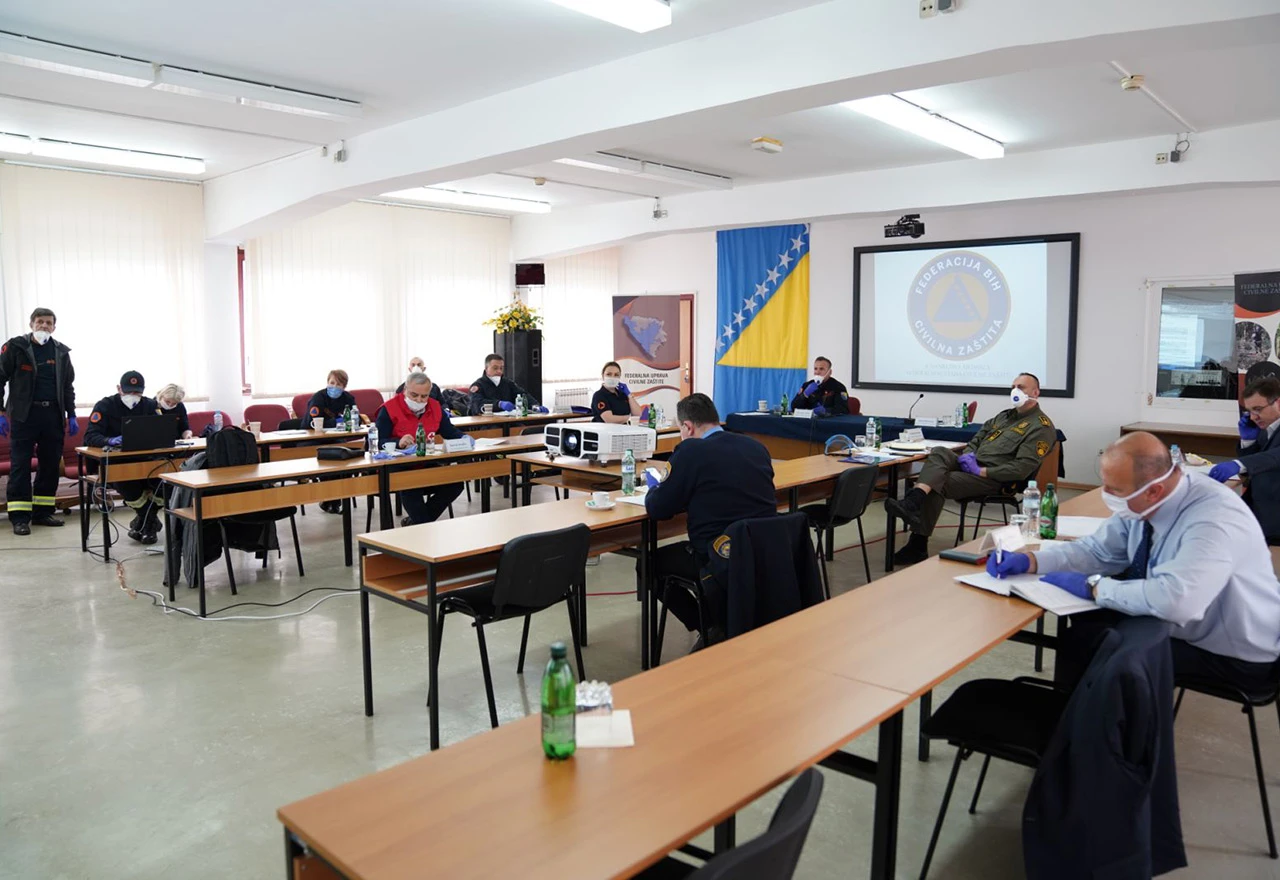 Očekuje se let iz Italije: Federalni stožer naredio određivanje prostora za karantenu