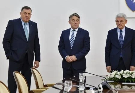Džaferović traži izvanrednu sjednicu