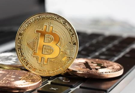 Koronavirus značajno srušio vrijednost bitcoina