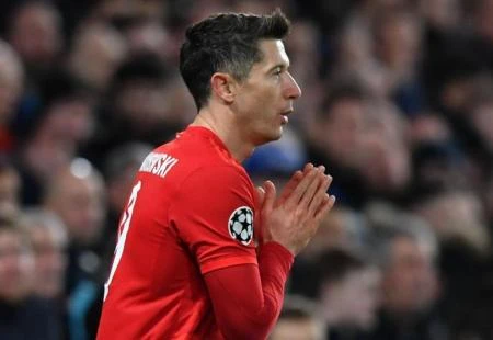 Lewandowski stradao protiv Chelseaja: Četiri tjedna izvan terena