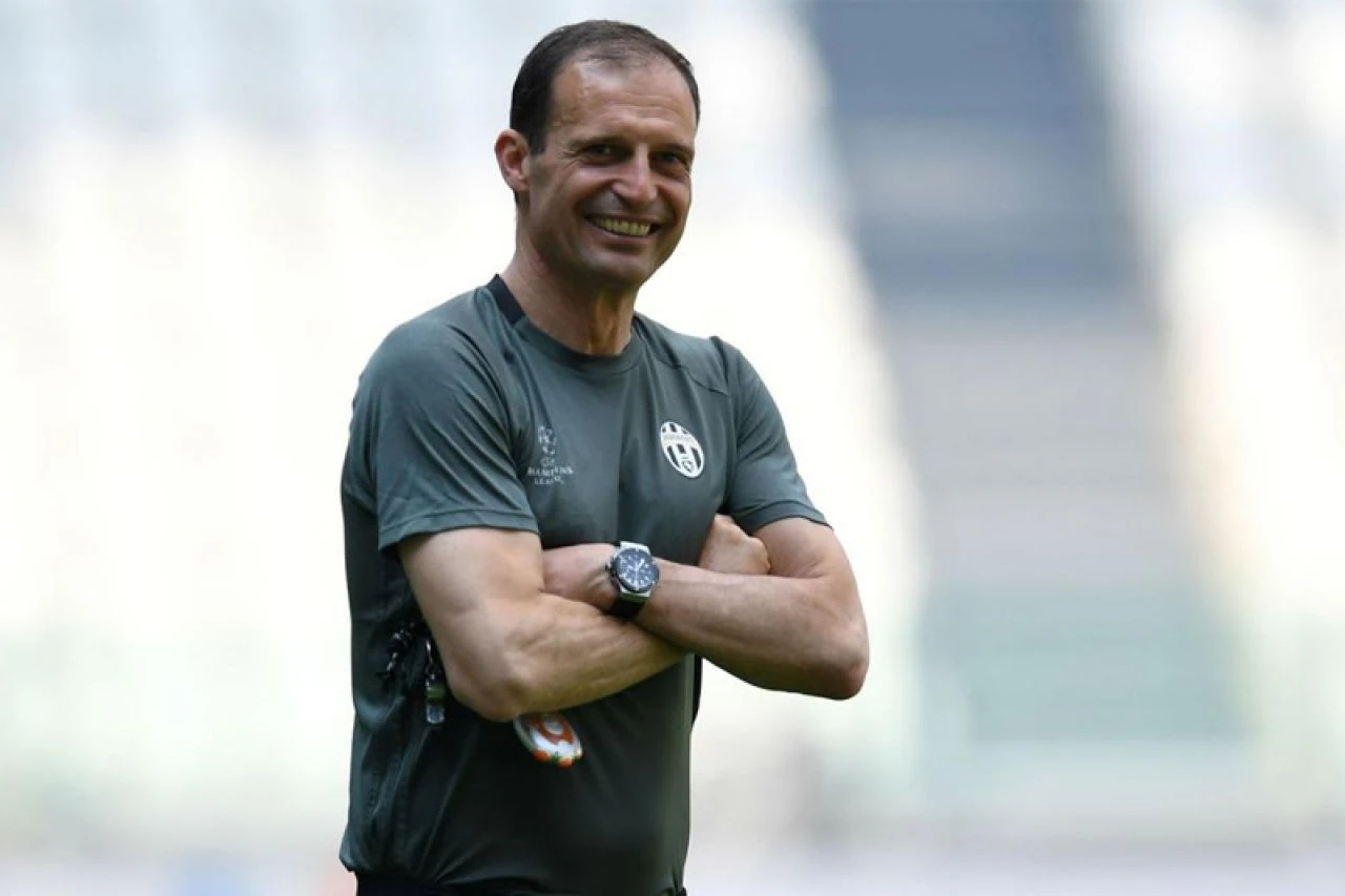 Sarri na rubu otkaza, vraća se Allegri?