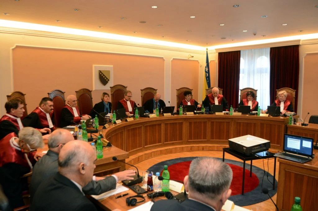 Zastava na Ustavnom sudu BiH