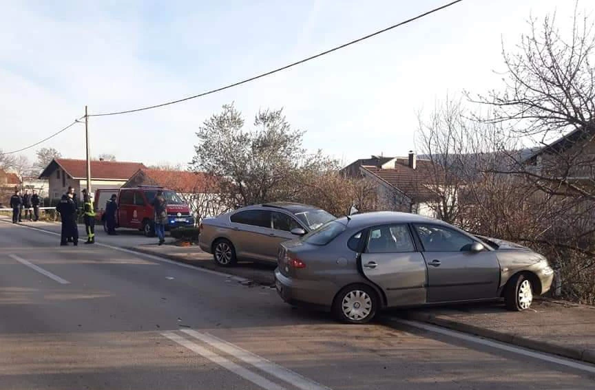 Sudar kod Gruda: Muškarac zadobio ozljede opasne po život