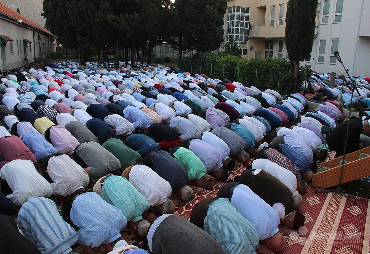 Objavljeni značajni datumi za muslimane u BiH u 2020. godini