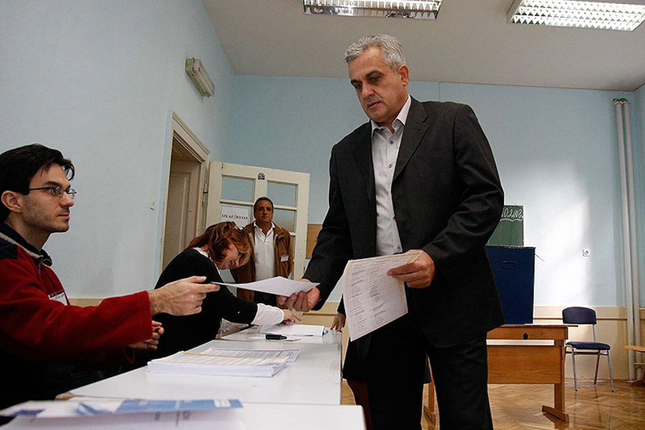Što sve Mostar nema bez izbora?